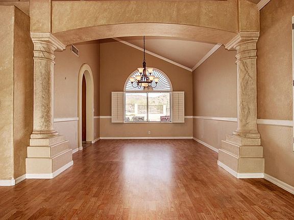 4th image of 3170 E Desert Flower Ln