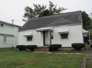 2884 Beulah Rd, Columbus, OH 43211