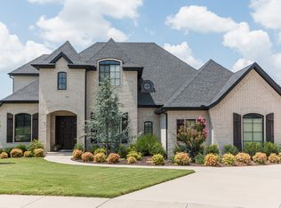 2908 E Pebblestone Dr, Fayetteville, AR 72701