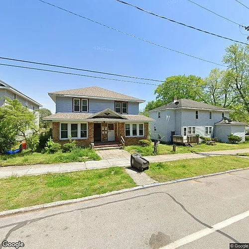 106 N Michigan St #B Photo 1
