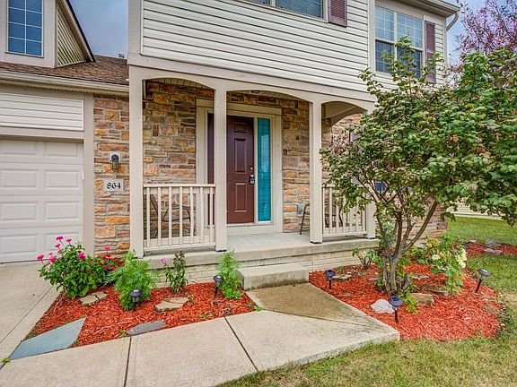 4th image of 864 Mueller Dr