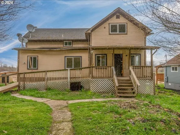 11095 Colvin Rd, Clatskanie, OR 97016