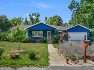 305 Edgewater Ln, Kokomo, IN 46902