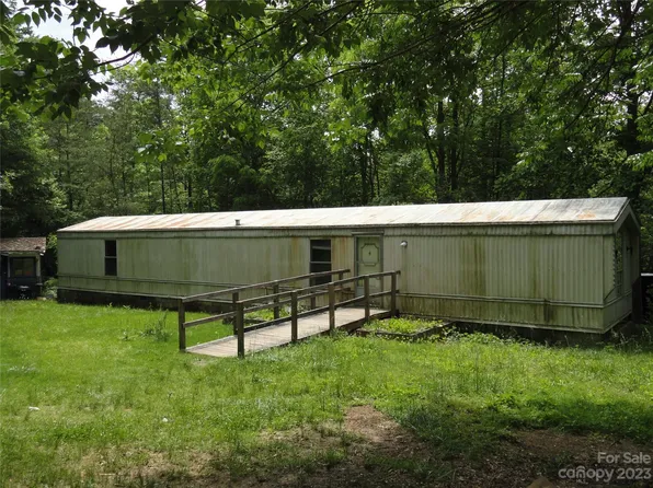 390 Bill Deck Rd, Union Mills, NC 28167