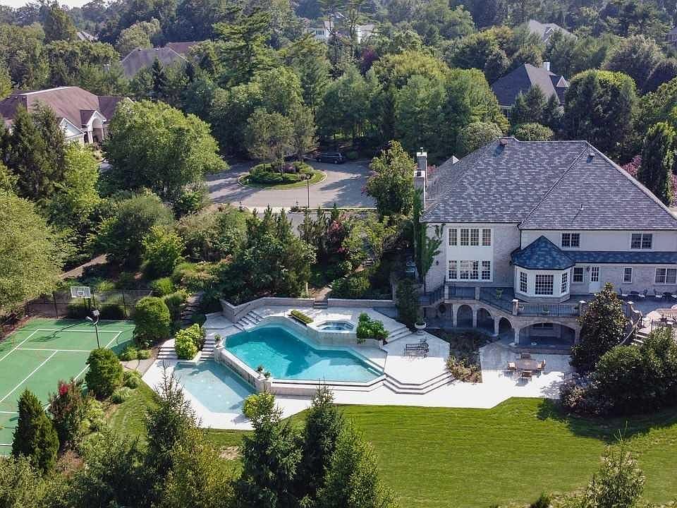 1st image of 80 Stone Hill Drive