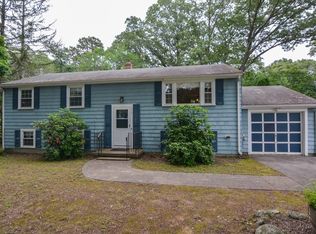 712 Norfolk St, Holliston, MA 01746