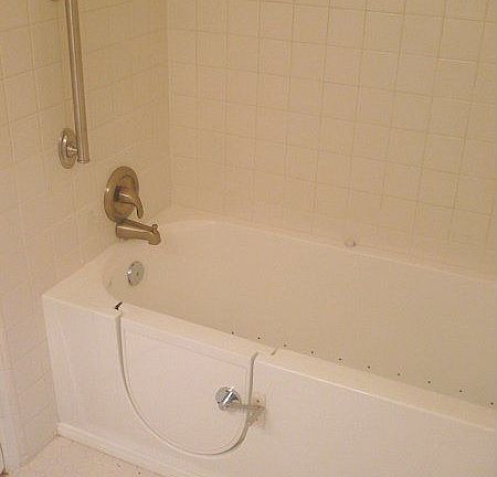 5th image of 38014 Village 38