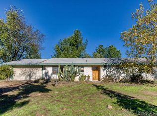 2045 Montecito Rd, Ramona, CA 92065