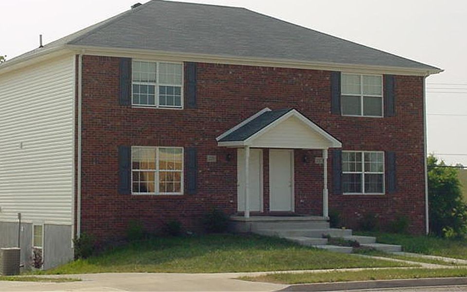 1st image of 217-219 Elkchester Cir