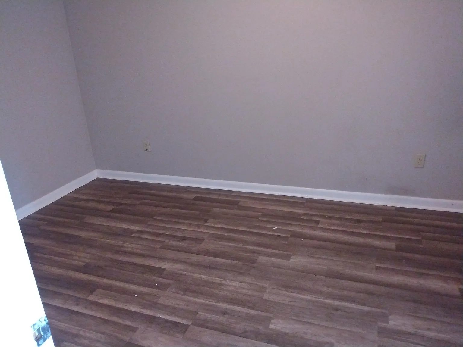 1 bed, $1,300 — Photo 4