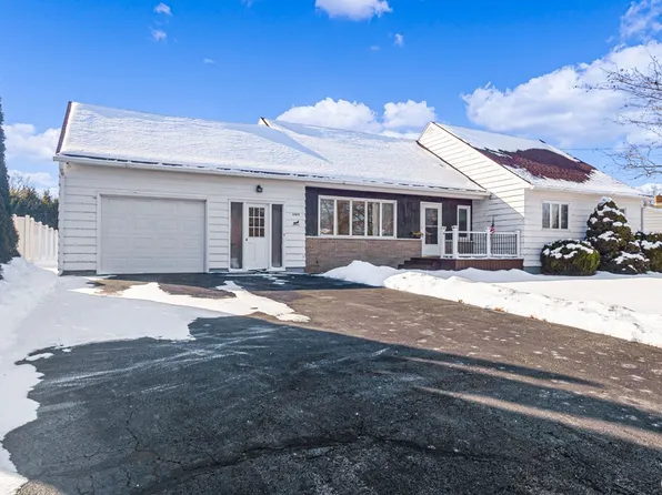 1004 Beckwith Pl, Utica, NY 13501