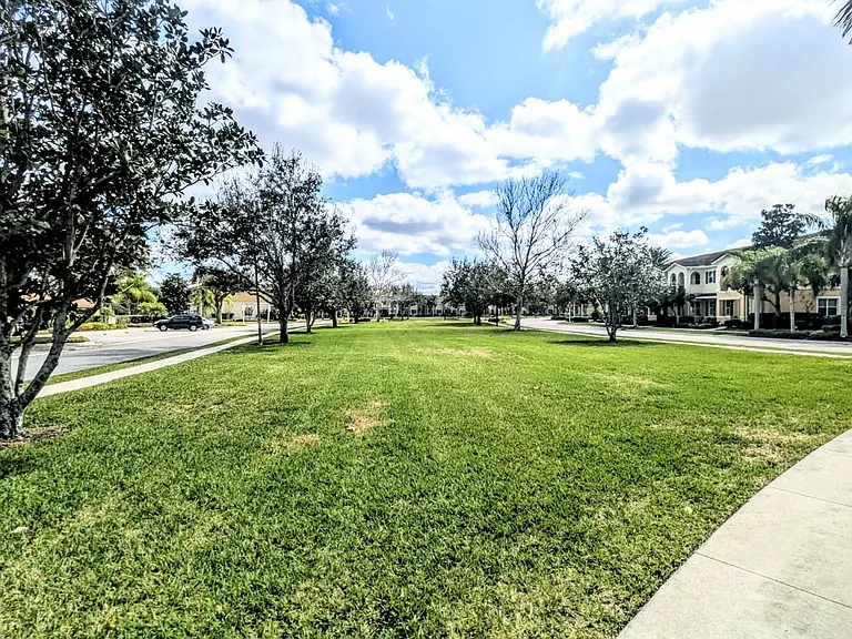3880 82nd Avenue Cir E #101 — Photo 32