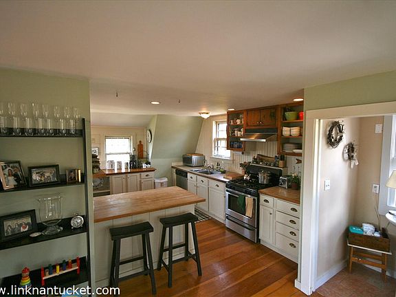 5th image of 87A Skyline Dr #A