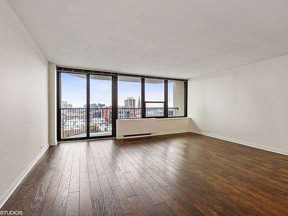4th image of 1560 N Sandburg Ter APT 1011J