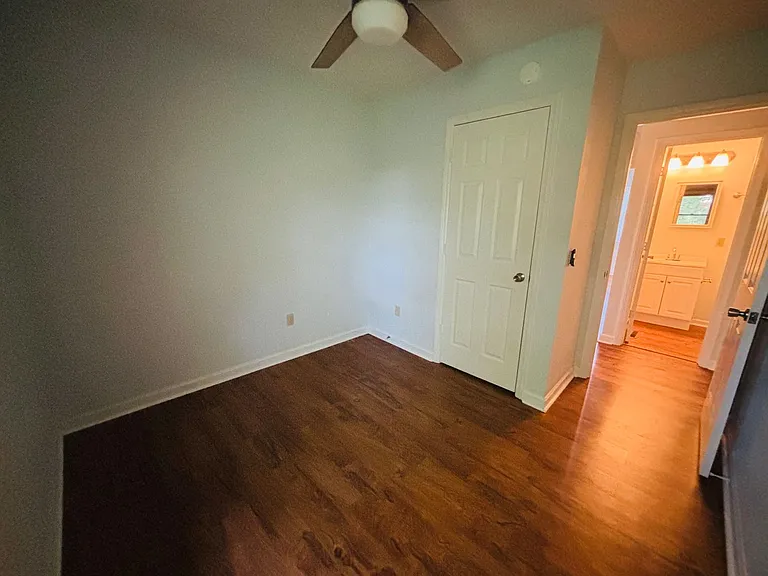 2419 Ridge Rd — Photo 20