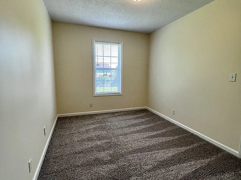 1118 Keith Ave — Photo 18