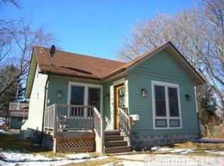 687 Hazel St N, Saint Paul, MN 55119