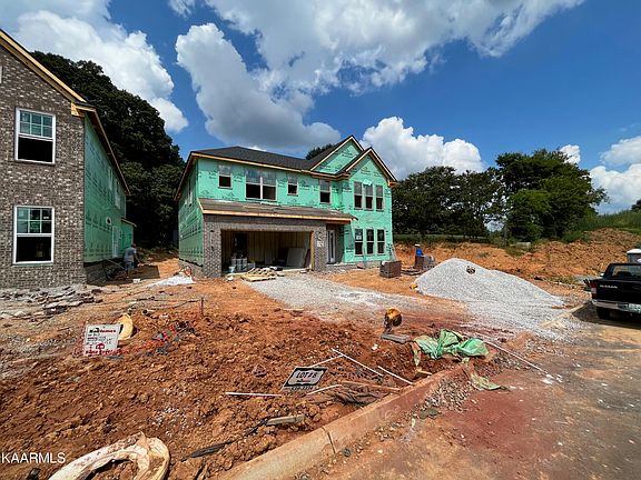 2nd image of 1428 Harvest Moon Ln