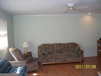 5th image of 1127 Portsmouth Ave