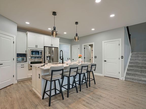 5th image of 5514 Colling Dr #21