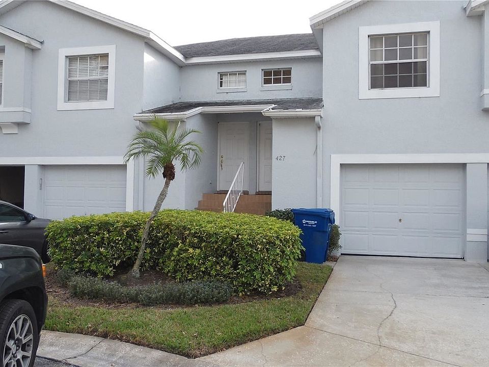 1st image of 425 Eagle Ridge Dr #425