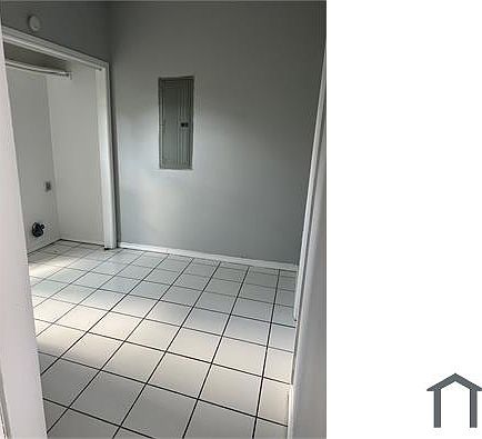 3rd image of 2308 Annex Ave APT C