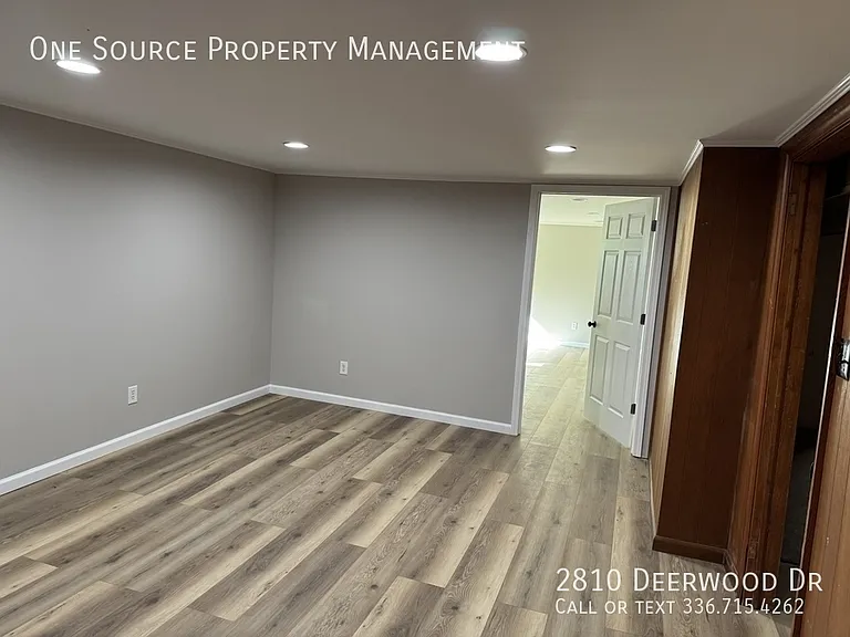 2810 Deerwood Dr — Photo 14