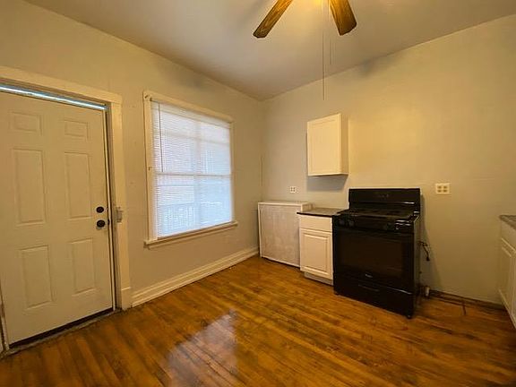 2nd image of 1222 W Albion Ave #2