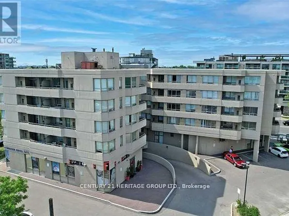 555 Wilson Heights Blvd #503, Toronto, ON M3H 6B5