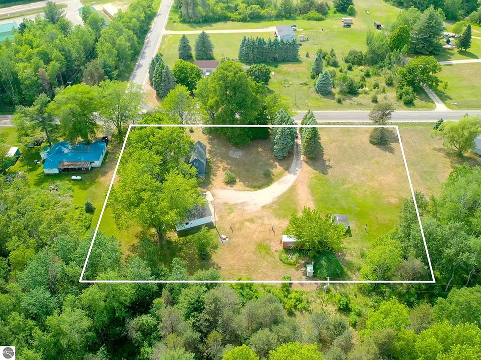 6012 N 43rd Rd, Manton, MI 49663 Zillow