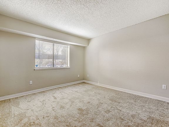 5th image of 3205 W Floyd Ave #F-106