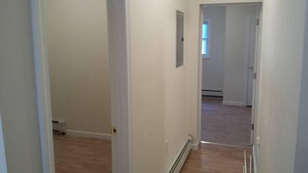 2nd image of 227 London St APT 1