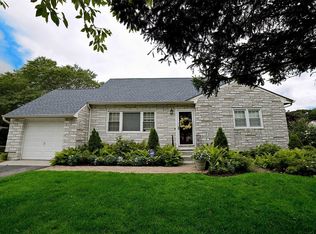 690 Wilson Blvd, Central Islip, NY 11722
