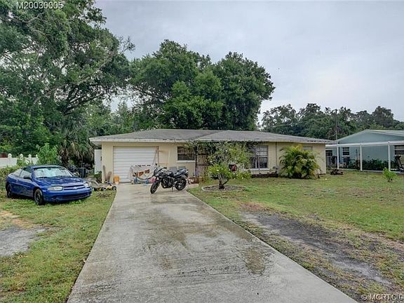 2nd image of 1010 Buckeye Dr