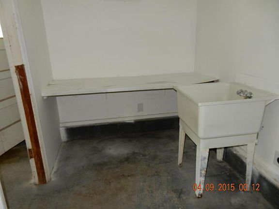 4th image of 509 Harwood Dr