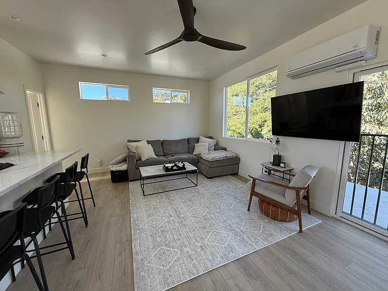602 Arroyo Dr — Photo 3