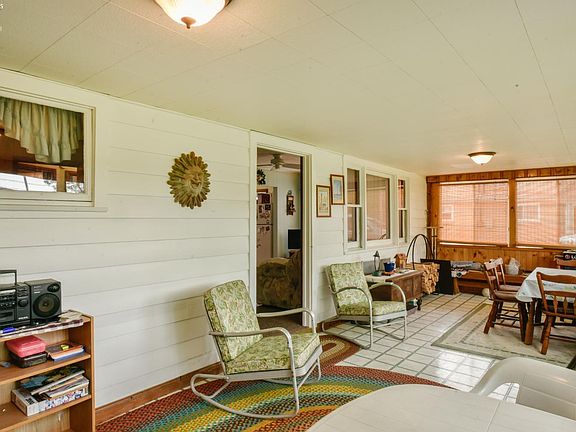 5th image of 5813 E Gordon Shore Dr