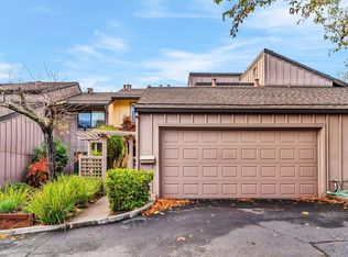 12 Velasco Ct, Novato, CA 94949