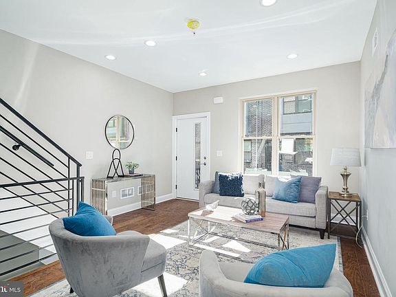 4th image of 1719 W Seybert St