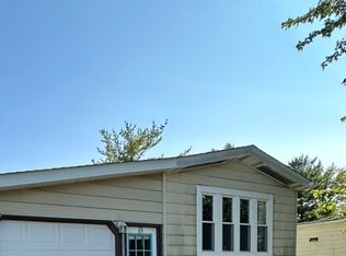 69 Candlegate Cir, Matteson, IL 60443