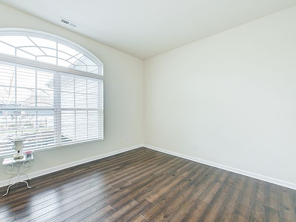 3rd image of 11948 Avedon Way