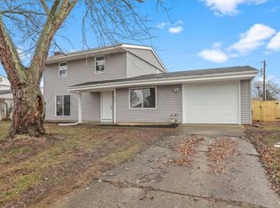 928 Alburn Dr, Columbus, OH 43207