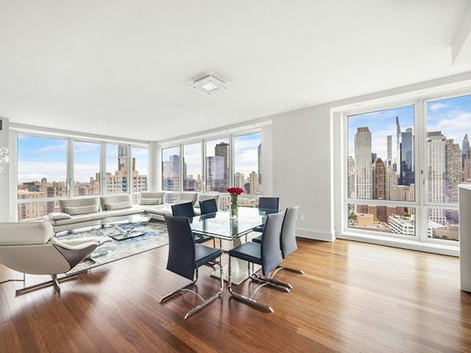 1st image of 60 Riverside Blvd APT 3402