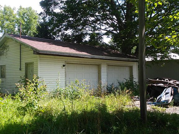 2nd image of 7090 Stanhope Kelloggsville Rd