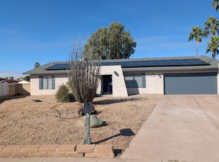 4518 W Desert Hills Dr, Glendale, AZ 85304