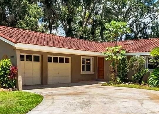 1st image of 8003 FOUNTAIN AVENUE