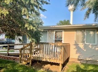555 Quade Dr, Barnum, IA 50518