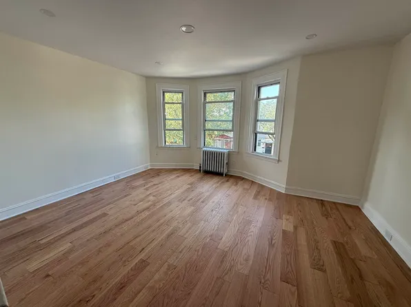 60-50 59th Drive image 6 of 12