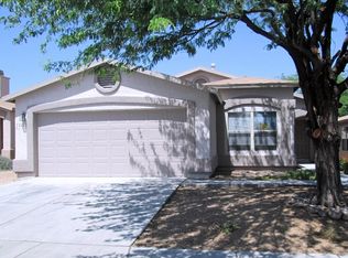 8112 S Sunny River Pl, Tucson, AZ 85747