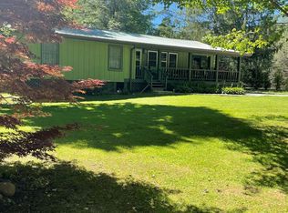 109 Twin Ponds Ln, Lake Toxaway, NC 28747